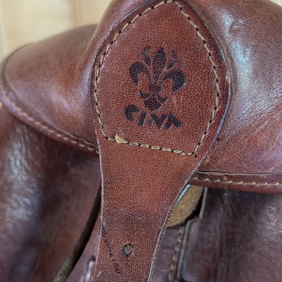 CAVA Italy all leather backpack - Picture 3 of 9